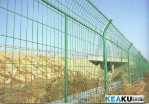 烟台圈地用围网与工厂围墙防护网——安平县众金属丝网制品厂专业解决方案